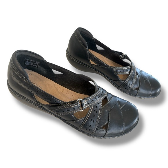 Clark’s Ashland Spin Q Closed Toe Slip on Shoe. Women’s Size 7 - Picture 2 of 6